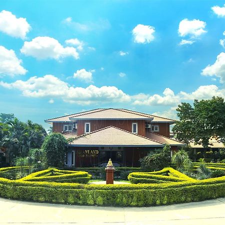 Dreamland Gold Resort & Hotel Bhairāhawā Exteriör bild